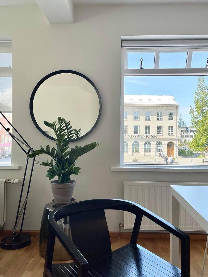 Day Dream Townhall Square Apartments Акурейри Экстерьер фото
